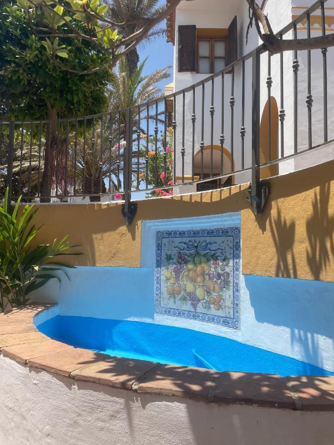 Villa Cana San Roque  Buitenkant foto